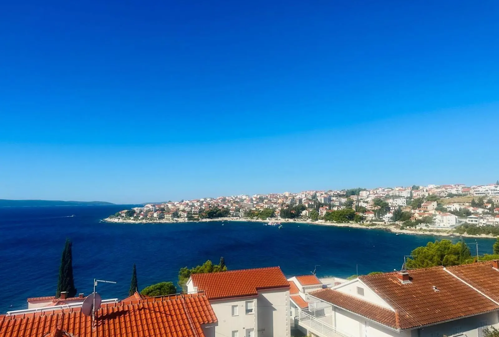 Medusalina-Bora Trogir 0*,  Croatia